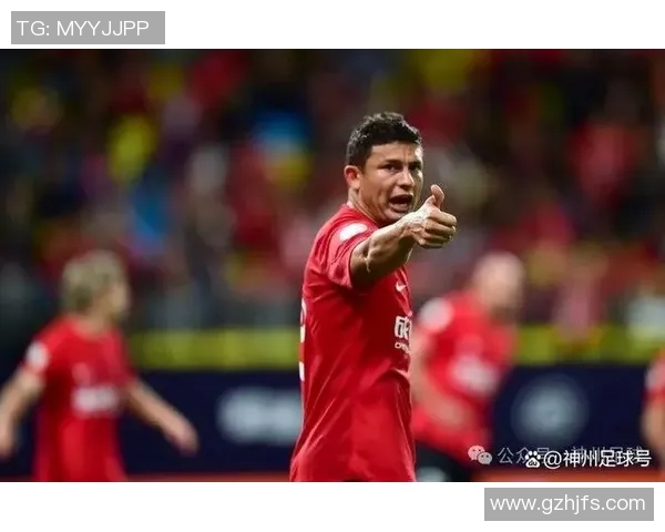 金色小辫的足球明星如何在绿茵场上书写传奇与梦想